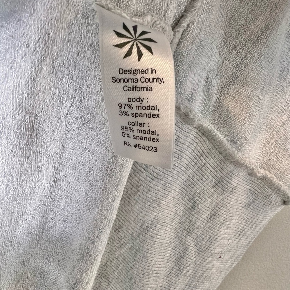 Athleta Pranayama Wrap Fog Grey Heather Cardigan Pullover Sweater Size Small. - Picture 8 of 9